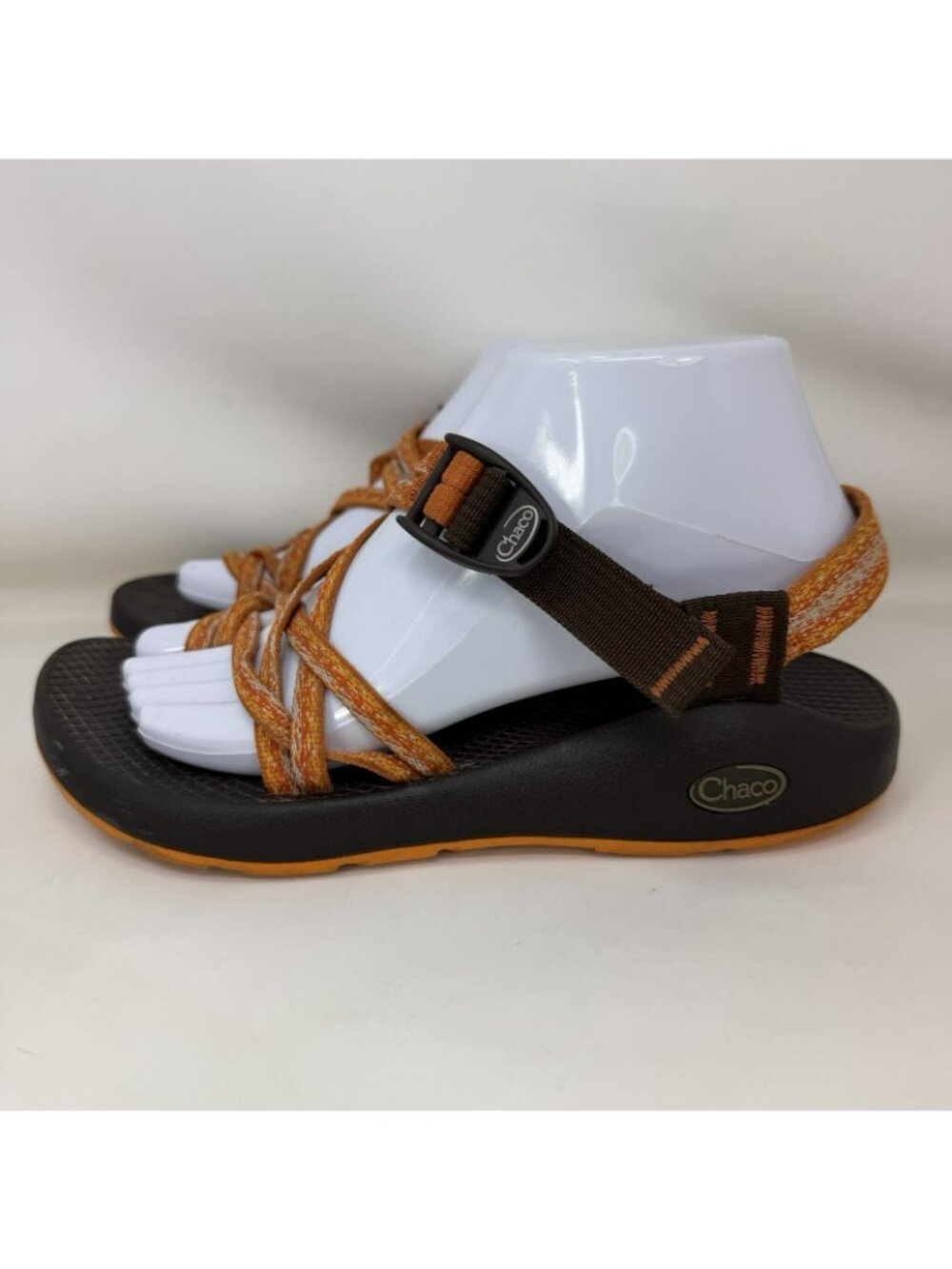 Chaco Sandals ZX3  Triple Strap Slingback Hiking Sandals Orange Women’s Size 8 - Picture 2 of 7